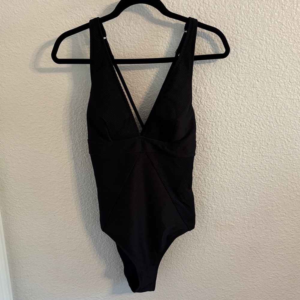 NWT Cupshe Black One-Piece Swimsuit